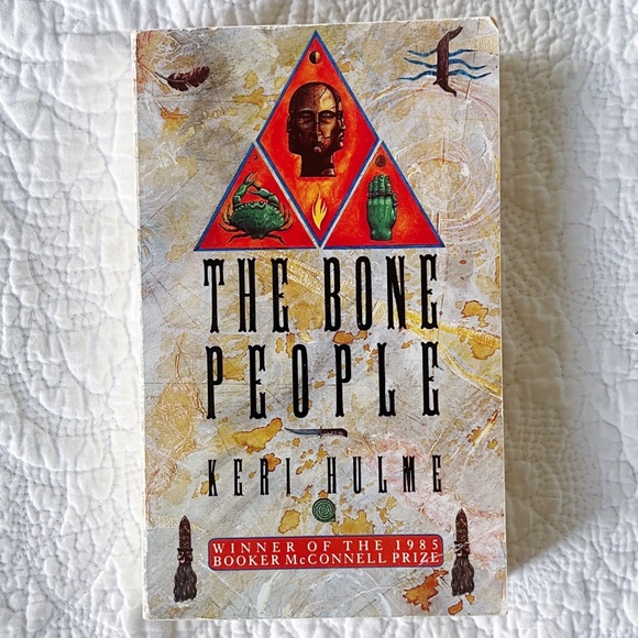 The Bone People by Keri Hulme - Vintage Paperback Book - Picture 1 of 1